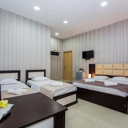 Hotel Care Inn Tbilisi Esterno foto