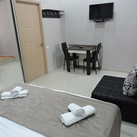 Hotel Care Inn Tbilisi Esterno foto